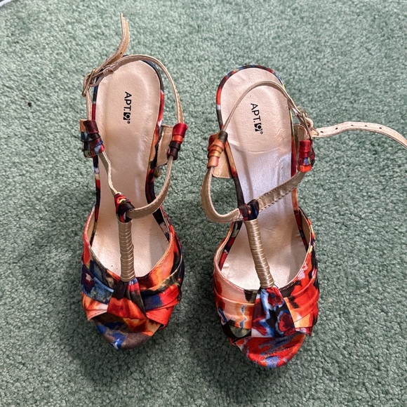 Apt 9 by Kohls Satin Colorful Stiletto Heels - Picture 3 of 9